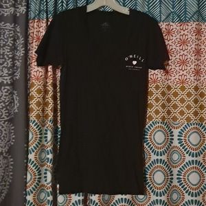 Black v neck fitted t shirt
